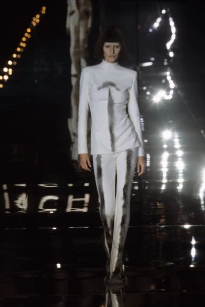 Look 2